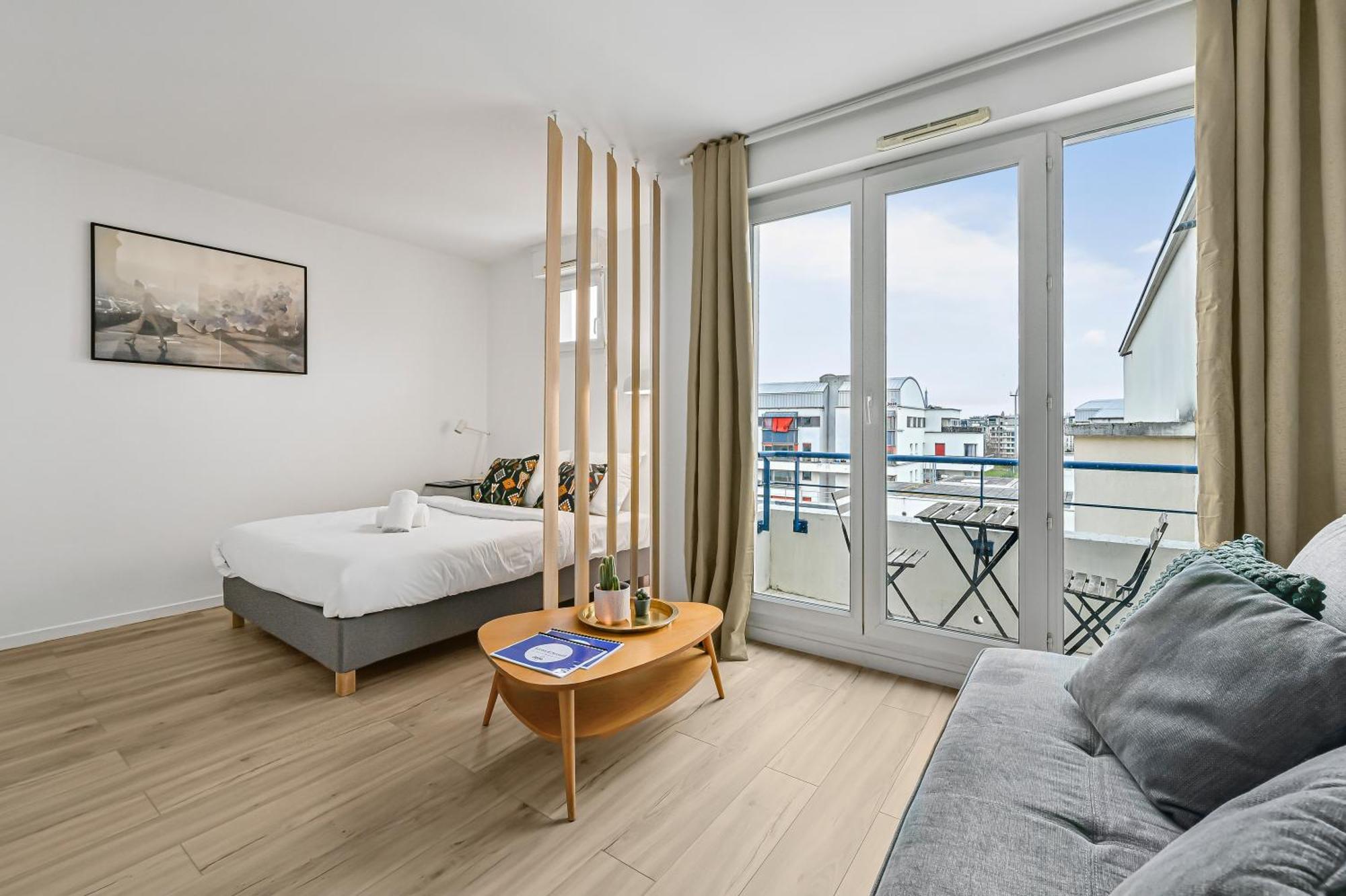 Joie Paris Parc Expo - Issy Les Moulineaux Apartment Exterior photo